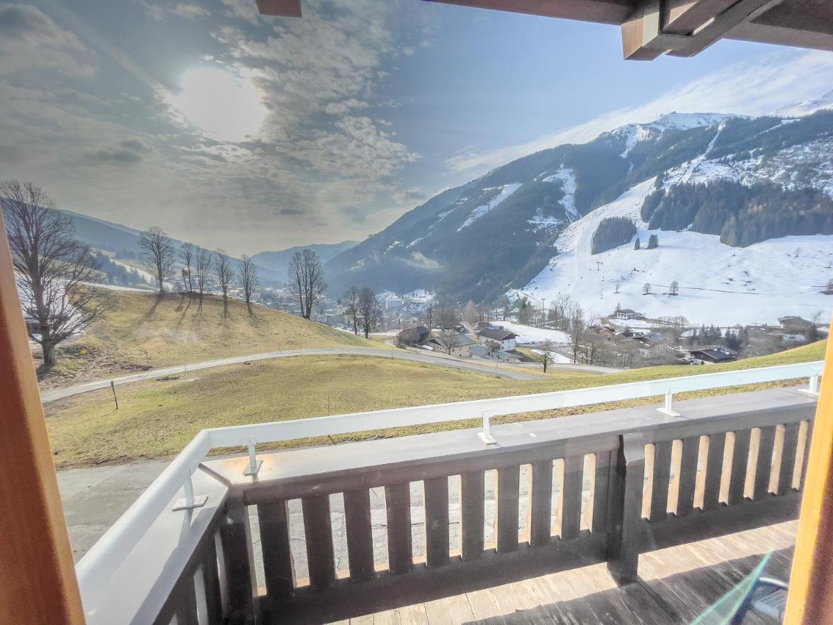 Saalbach Apartments Landhaus Bernkogel - Ski In Ski Out Saalbach-Hinterglemm Exterior foto