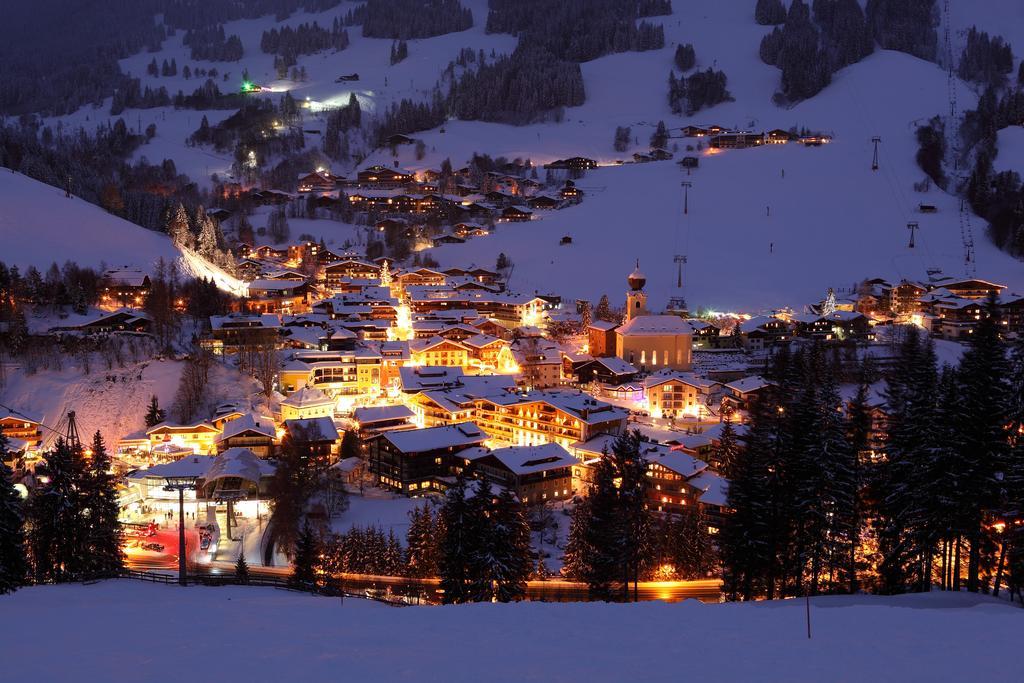 Saalbach Apartments Landhaus Bernkogel - Ski In Ski Out Saalbach-Hinterglemm Exterior foto