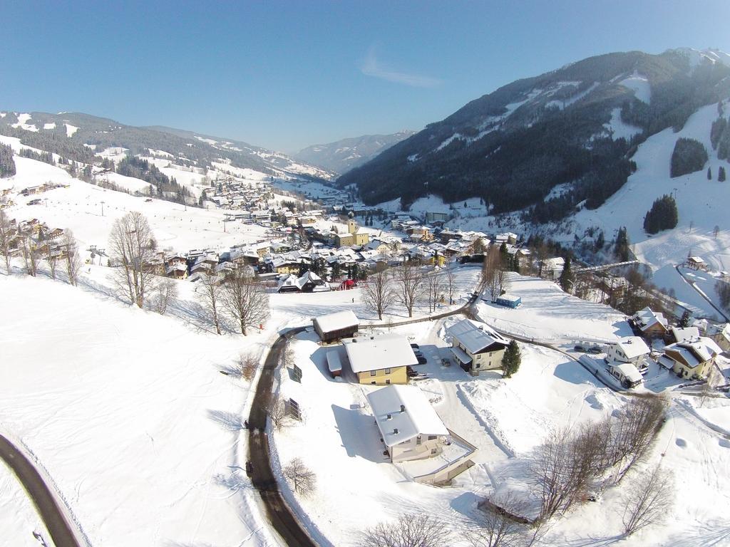 Saalbach Apartments Landhaus Bernkogel - Ski In Ski Out Saalbach-Hinterglemm Exterior foto